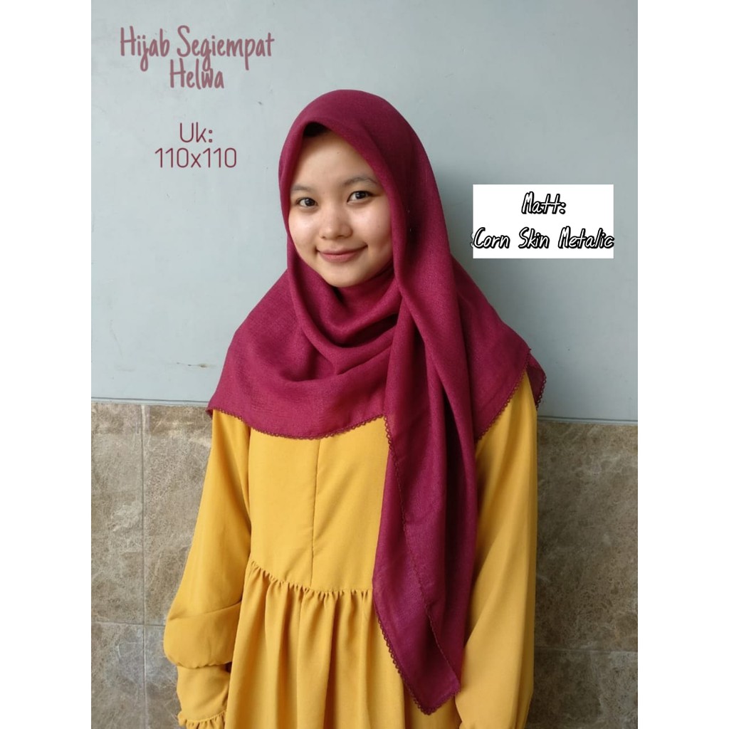 Hijab Segiempat Helwa Corn Skin Metalic