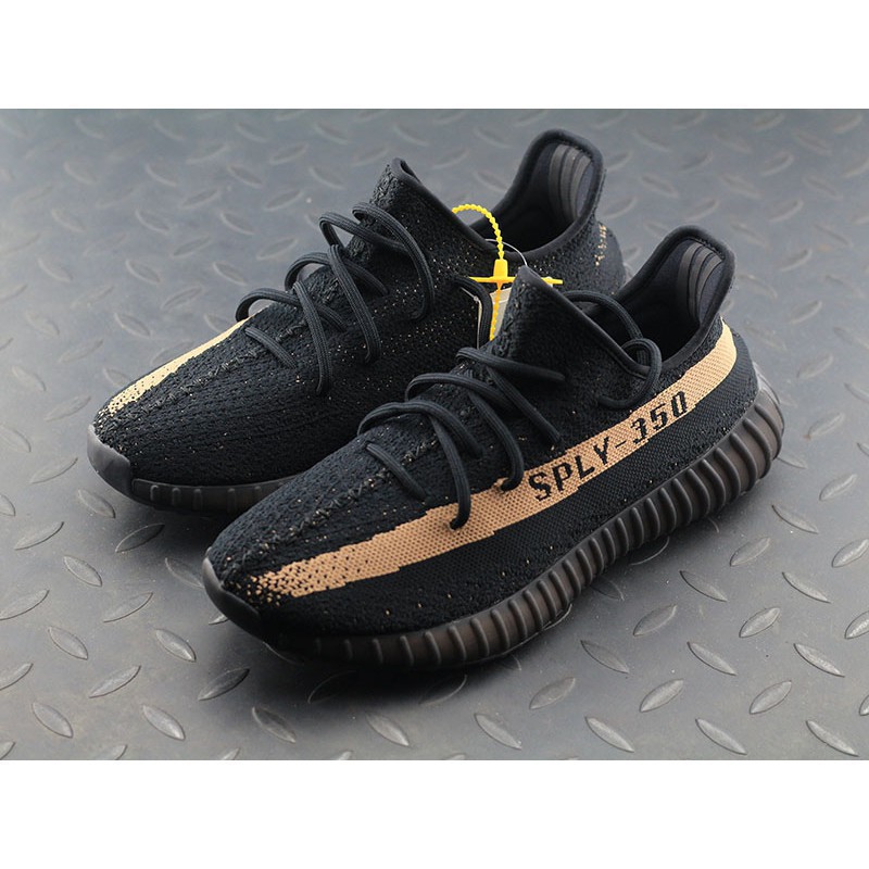 harga yeezy 350 v2 black