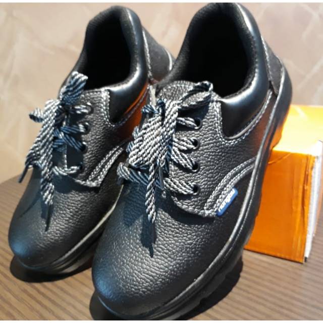 Sepatu Safety Shoes Low Cut - ssslc 15