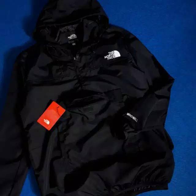 JAKET THE NORTH FACE