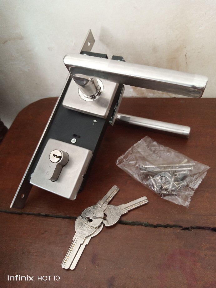 Handle Roses Kotak + Kunci