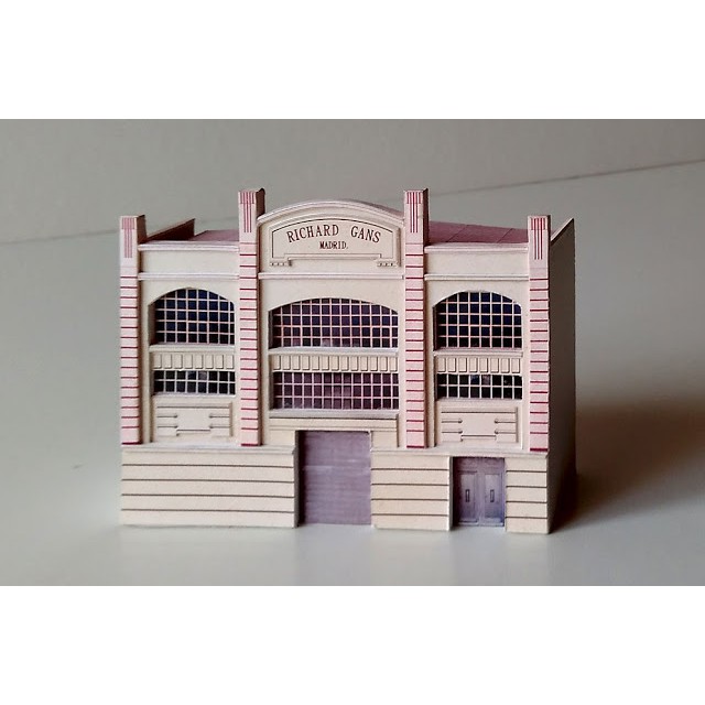 DIY Papercraft Pola Diorama Gedung Richard Ganz