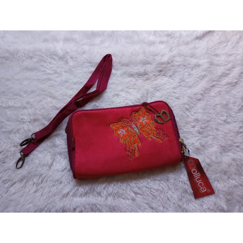 Tas Selempang Etnik Molluca