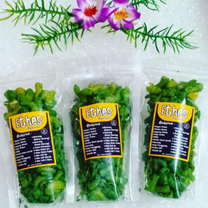 

Cemilan makaroni balado ijo (65g)