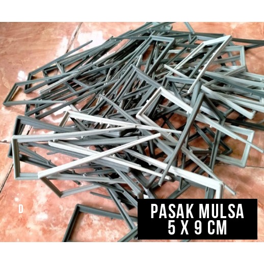 [Paket 100 Biji] Pasak Mulsa Penjepit PENDEK 5 X 9 CM Jepit Mulsa