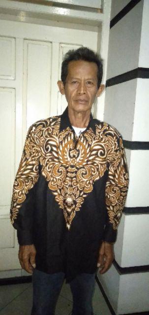 Anjani 005 Ramaiyan Kemeja Batik Pria Eksklusif Lengan Panjang Berfuring Batik Solo Katun Primisima