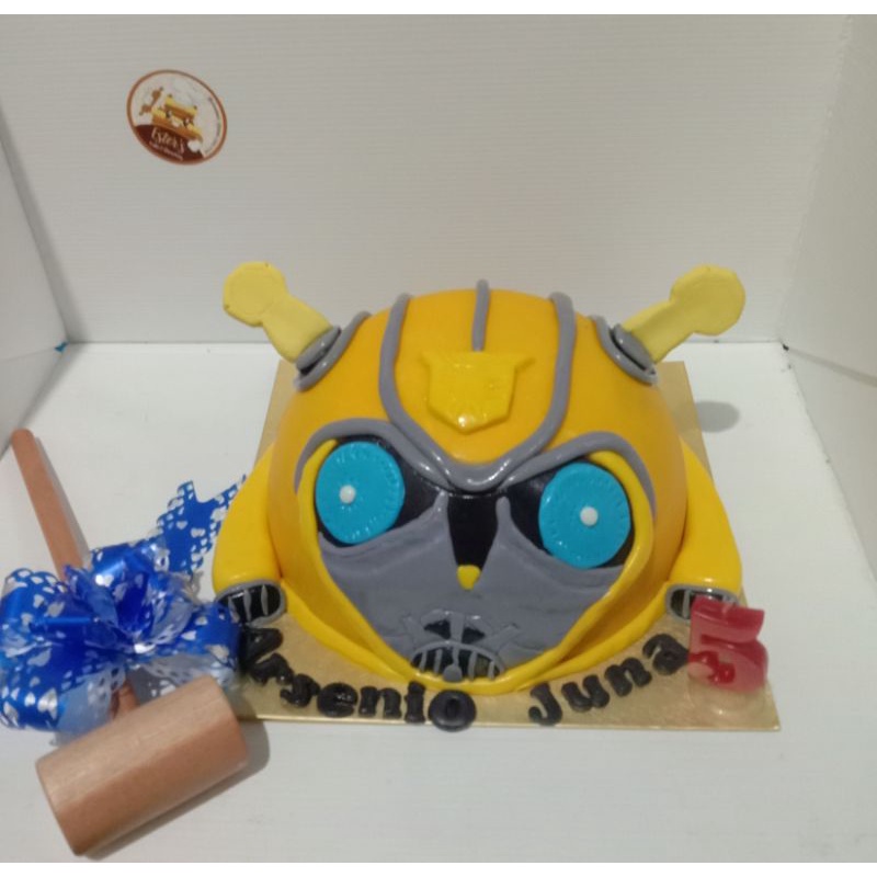 

pinata smash cake Semarang/#pinatacakesemarang/#smashcakesemarang#pinatasmashcakesemarang