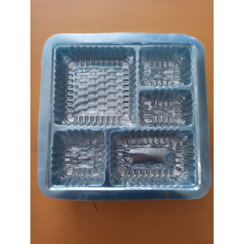 Mika Sekat Mika Bento Mika Alas Box 20x20 Mika Bening Mika Plastik Tebal Mika Makanan Mika Sekat 5