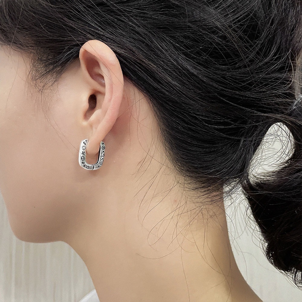 Anting hoop Bentuk U Desain Graffiti Gaya Punk Untuk Wanita