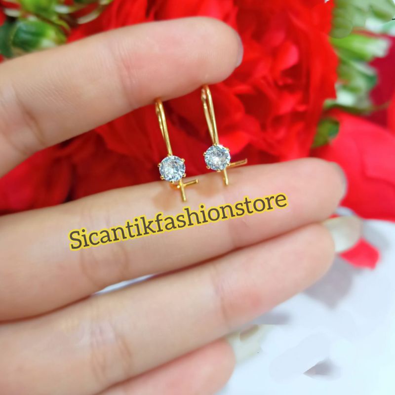 Anting Titanium Wanita Warna Gold Silver Fashion Wanita Terlaris Anti Karat Tidak Luntur Anting Gold