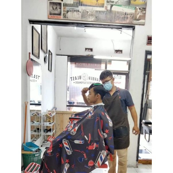 Apron waterproff gk nempel rambut Apron barber apron barbershop apron potong rambut apron celemek apron masak apron malang