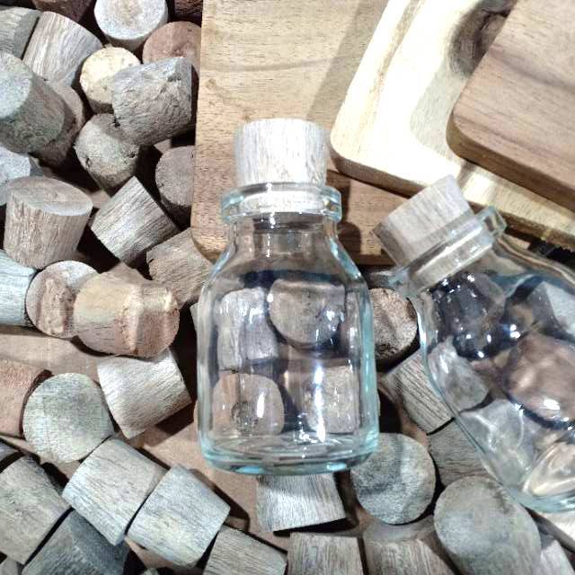 Botol kaca 50ml Pendek tutup KAYU - botol kemasan souvenir