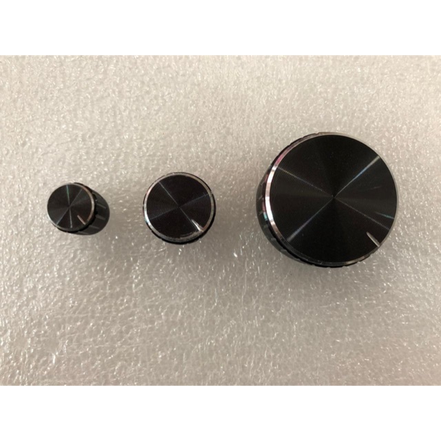 Knop Potensio Alumunium Hitam 20mm