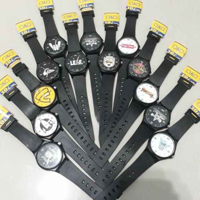 JAM TANGAN CUSTOM KARET RUBBER UNTUK COWOK/CEWEK RECOMENDED