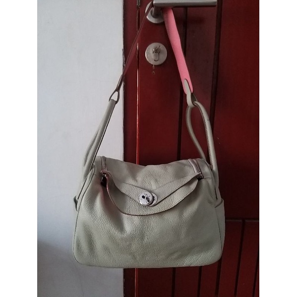 Sale House of Hello lindy bag preloved (harga nett)