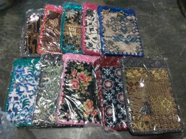 (BISA COD) TAS SELEMPANG RAJUT BATIK UKURAN BESAR 24x15 cm  - TEMPAT UANG DAN HP - SOUVENIR MURAH