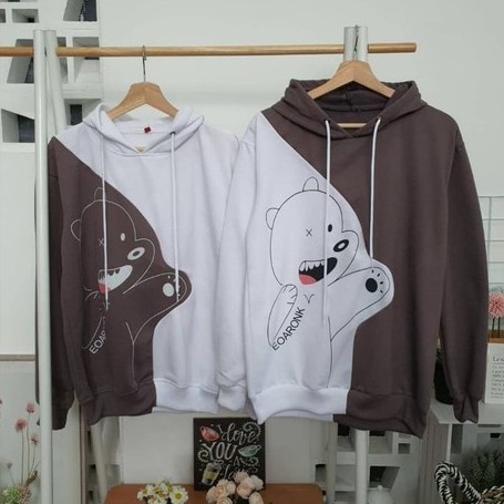 BURGUNDY BEAR HOODIE SWEATER