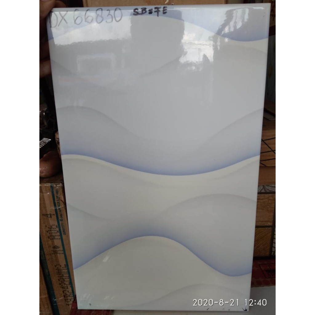 KERAMIK DINDING 25x40 MOTIF LAUT POLOS