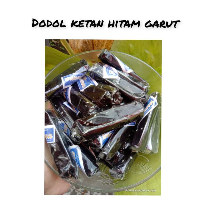 

Dodol Garut Ketan Hitam Kemasan 1 kg