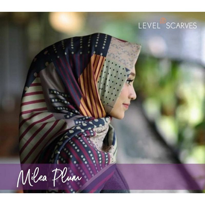 Level Scarves Voal Preloved, Milea Plum