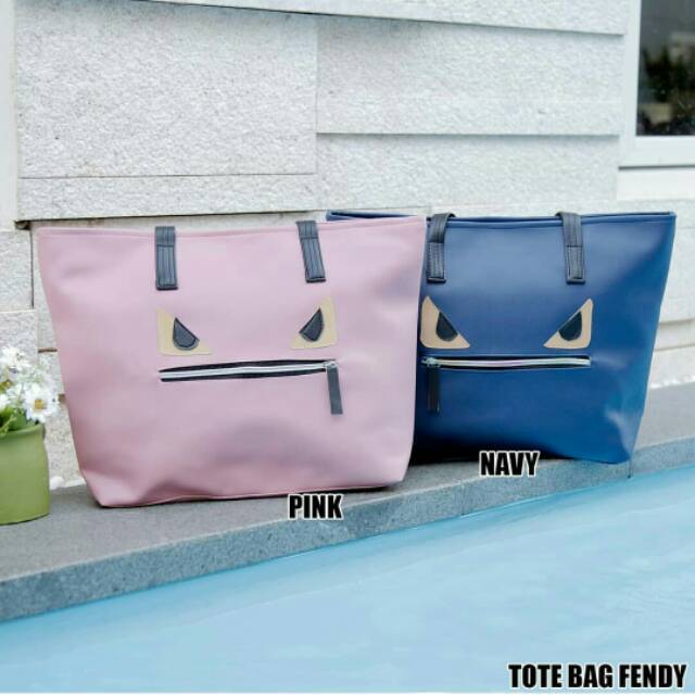 tote bag fendi