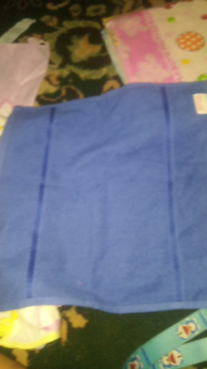 Sapu Tangan Handuk Mutia 30x30 Kualitas Bagus Terlaris