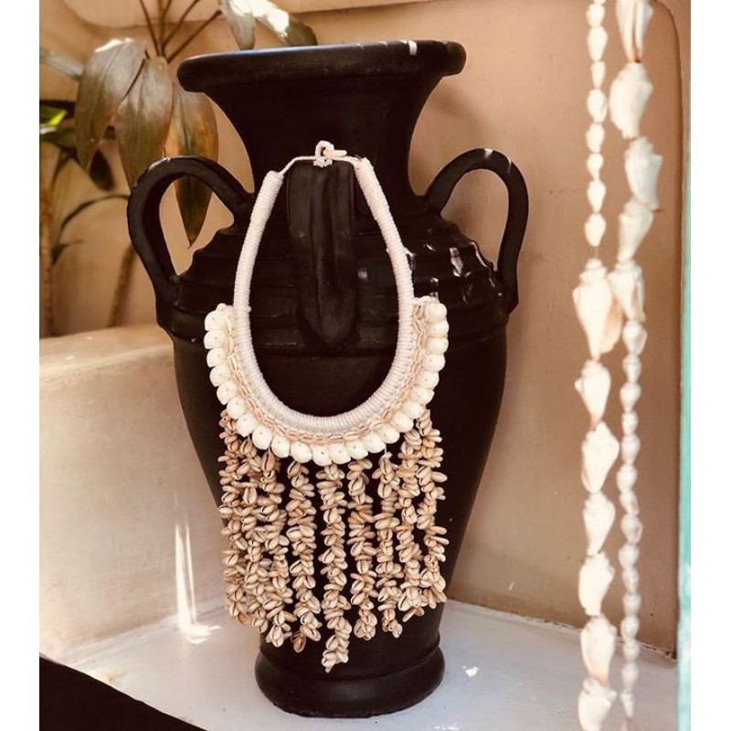 dekorasi rumah, kerajinan kerang, kalung papua bali, home dekor