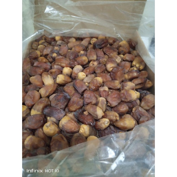 

Kurma Shoidi Fresh pesanan khusus reseller