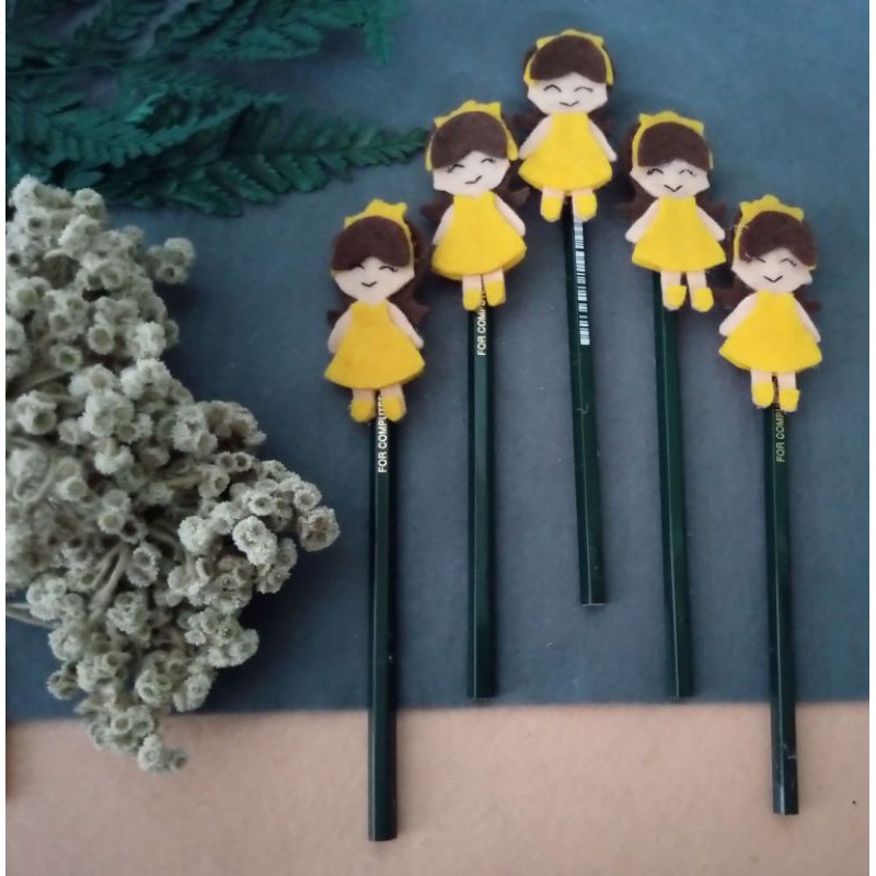 

Pensil hias flanel princess 1