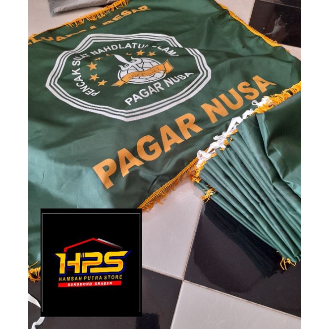 bendera Pagar Nusa hijau renda