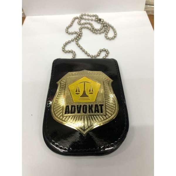 Kalung Dompet Advokat