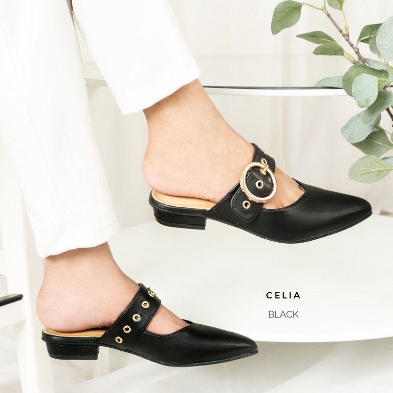 Sendal wanita Celia Mules
