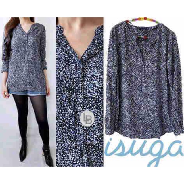 B177 isuga blue confetti print blouse