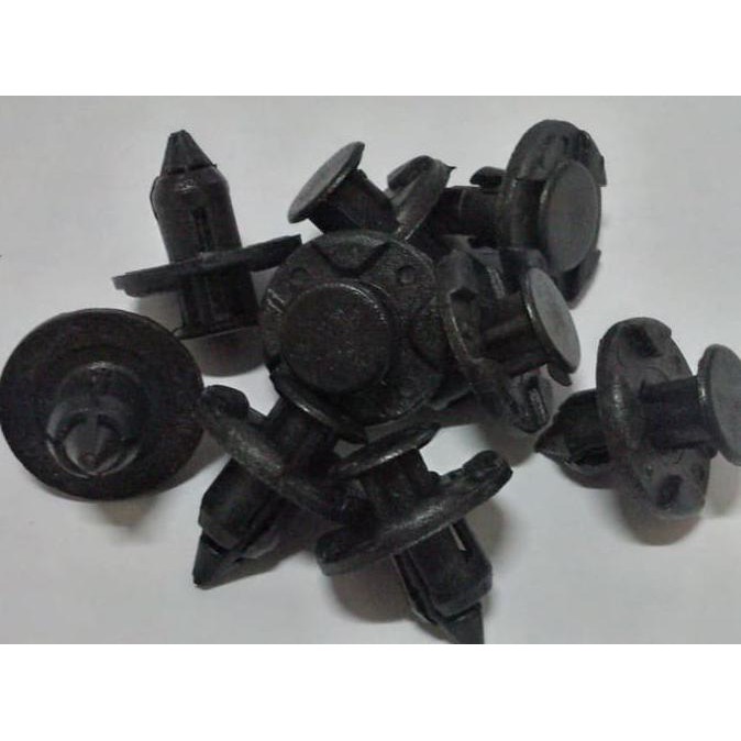 Klip / kancing spakboard / bumper avanza , xenia , dll