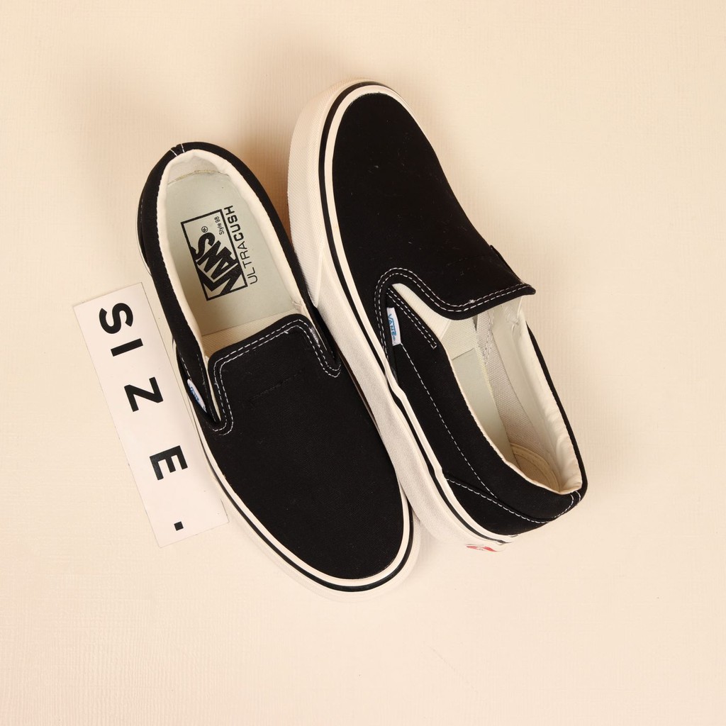 Sepatu Vans Slip On 44 DX (Anaheim Factory) Classic Black White