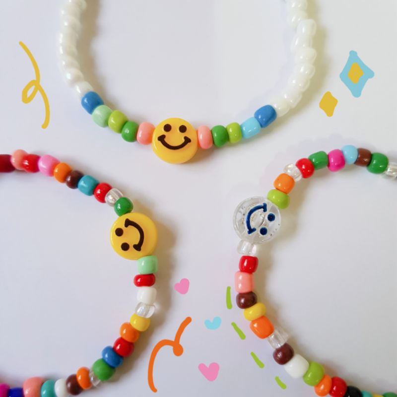 gelang kpop / gelang bts / gelang korea / unique smiley bracelet / gelang smiley / gelang smile