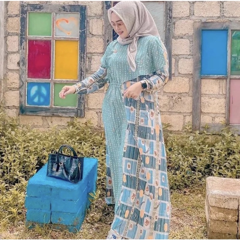 CLEO DRESS BY RIA MIRANDA size M