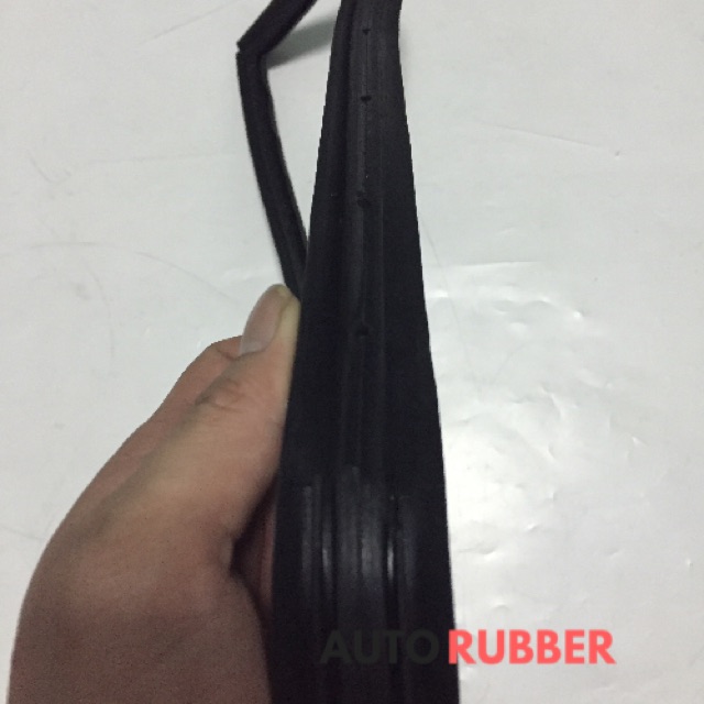 Karet Kaca Angin Depan Hardtop FJ BJ 40/45 2F