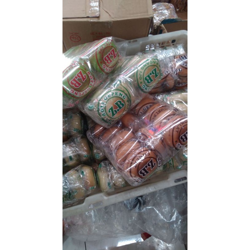 Roti Gepeng Rasa Kacang Ijo dan Coklat