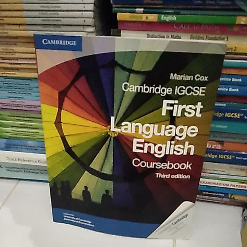 CAMBBRIDGE IGCSE FIRST LANGGUAGE ENGLISH COURSEBOOK THIRD EDITION