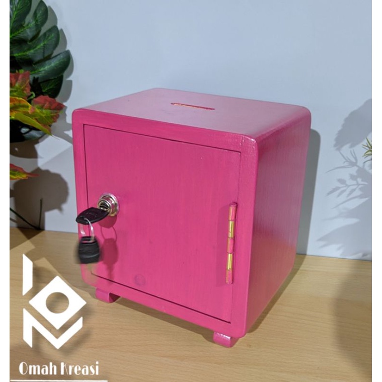 Celengan Kayu Celengan Terget Unik Buka Tutup Kunci Dengan Banyak Varian Warna-Pink