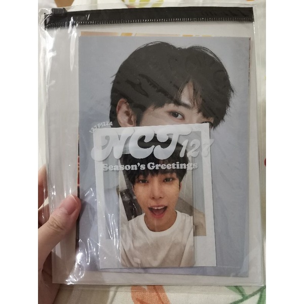 Photopack Season's Greeting 2022 NCT 127 Doyoung (SEALED)