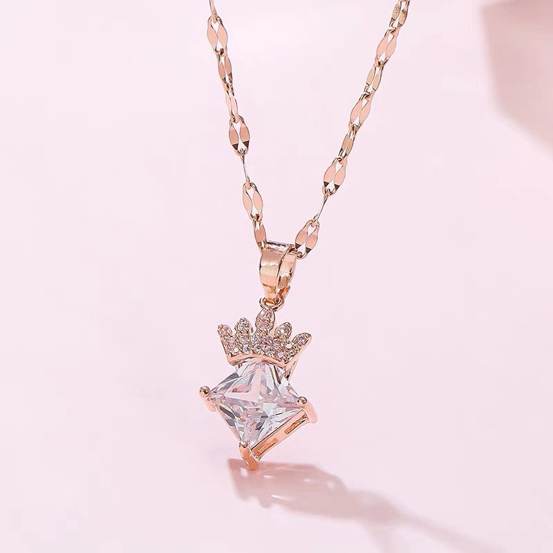 COD! kalung titanium mahkota zircon / kalung crown anti karat import