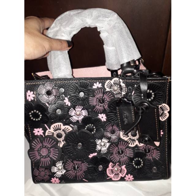 Preloved Coach Rogue Tearose 25