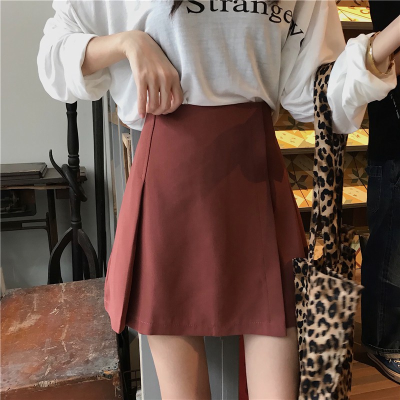 Celana Kulot Model A Line Lipit High Waist Warna Polos Celana Kulot Model A Line Lipit High Waist Warna Polos