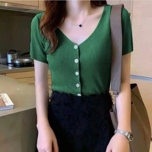 Tq88indonesia Fashion Baju Rajut Wanita Kekinian / Blouse Rajut Naomi Vneck  Lengan Pendek /Blus / Baju Natal Wanita