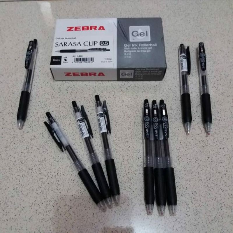 

Pen Sarasa 0.5 harga tertera selusin isi 12 pcs