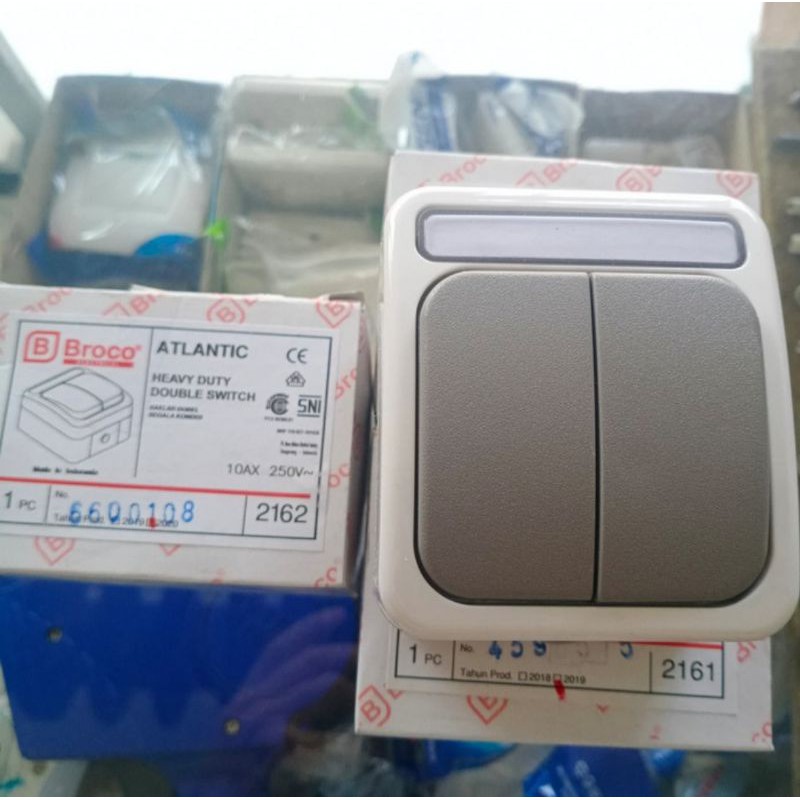 Saklar tempel anti air / saklar double outbow Broco atlantic