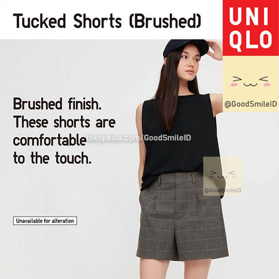 uniqlo tucked shorts