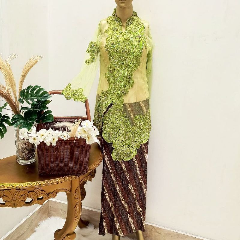 KEBAYA WISUDA PENGANTIN NGANTEN FULL PAYET PESTA KEBAYA  BIG SIZE JUMBO BESAR IBI IBU FORMAL KAWINAN